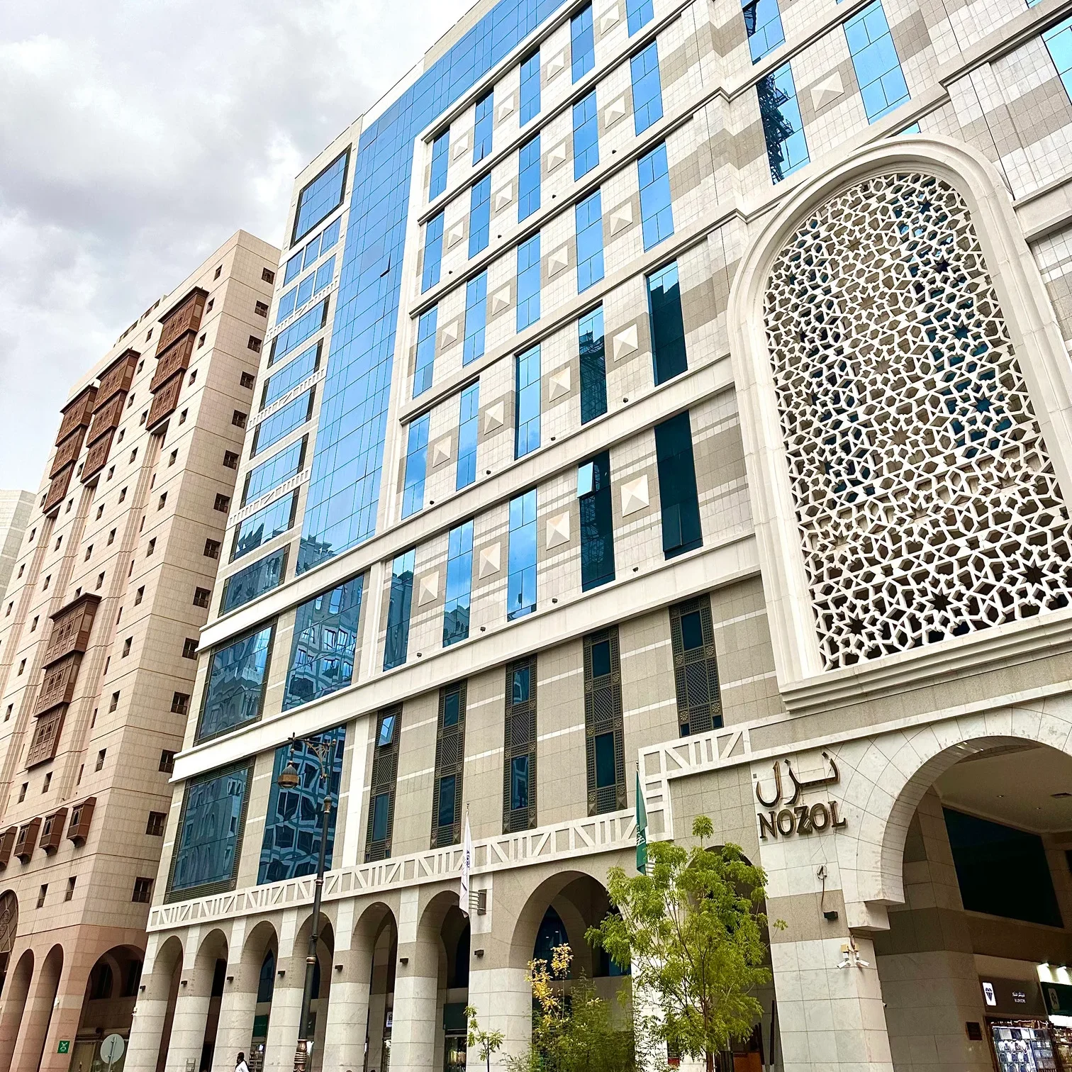 Nozol Royal Inn